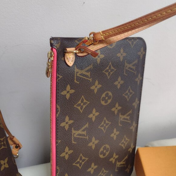 💯% Authentic Louis Vuitton Pink V Line Full Inclusion PLUS ZIPPY WALLET💗 - Picture 13 of 16